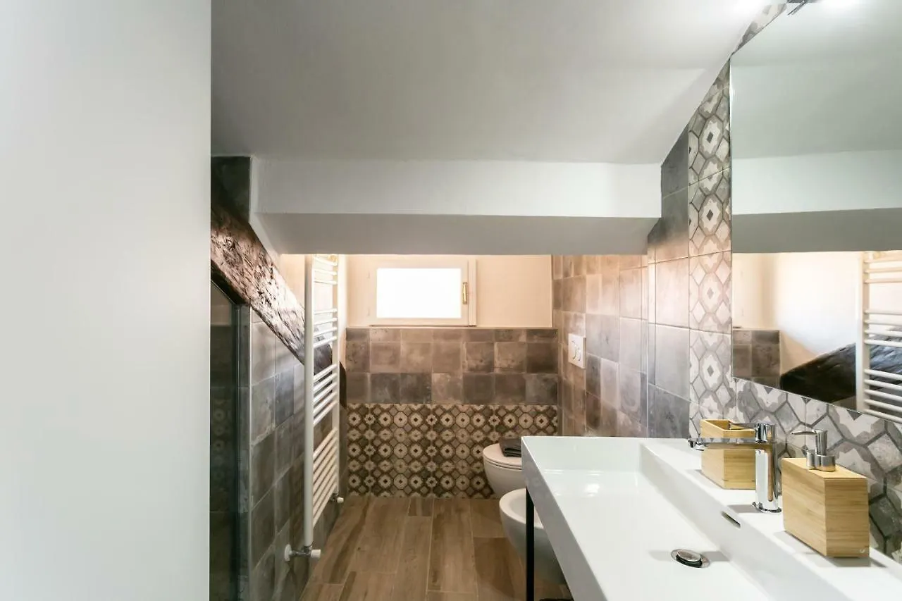 Milano Apartments Darsena 0*, Milan Italy